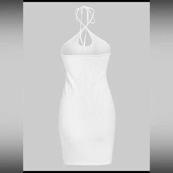 Ribbed Halter Keyhole Slinky Dress - Picture 5 of 6